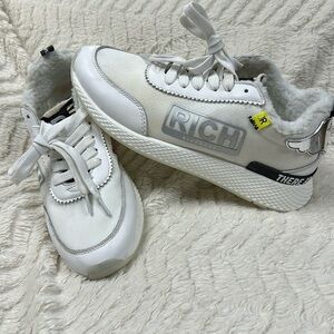 JOHN RICHMOND White and Silver Graphic Logo Sneaker, 39 (US9)